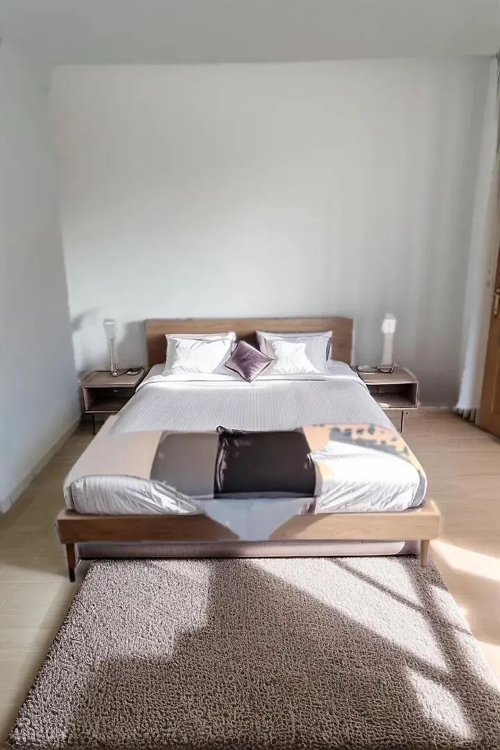 Station 171 Bruxelles-Charleroi-Airport Apartment Belgium